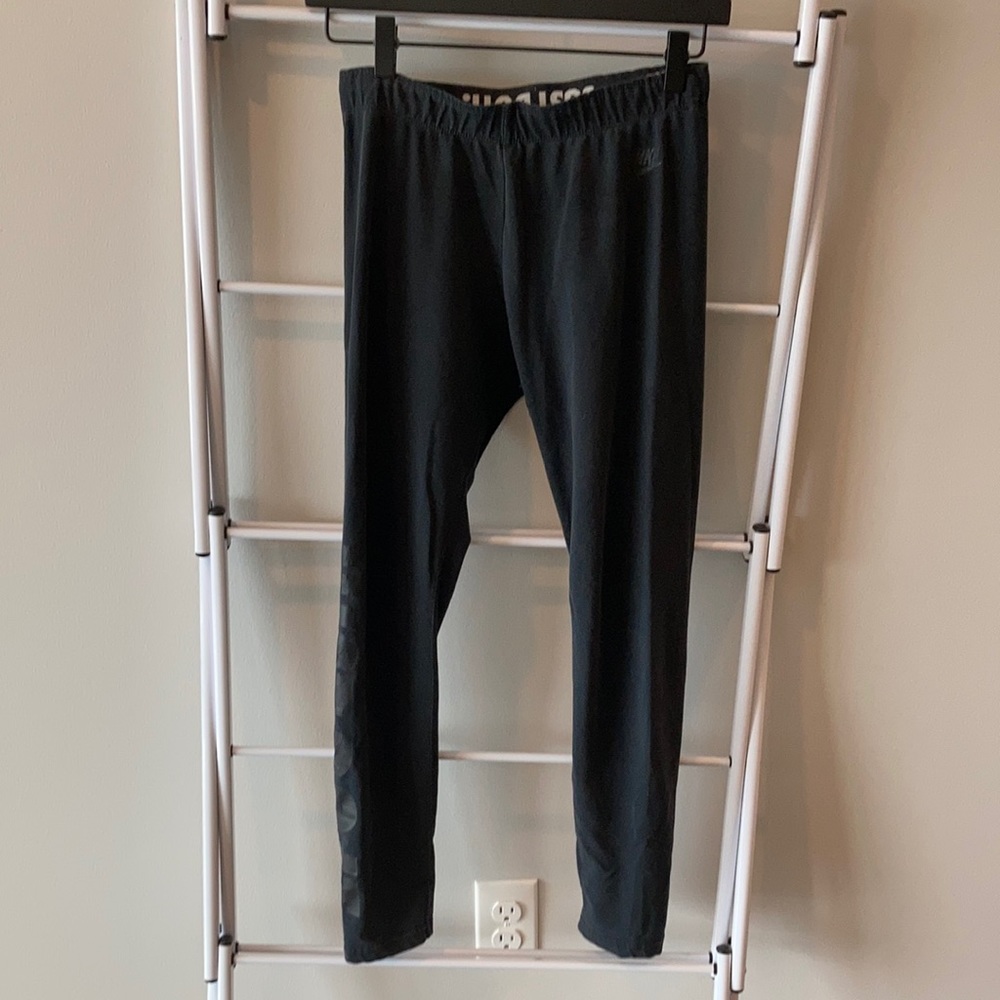 Nike leggings